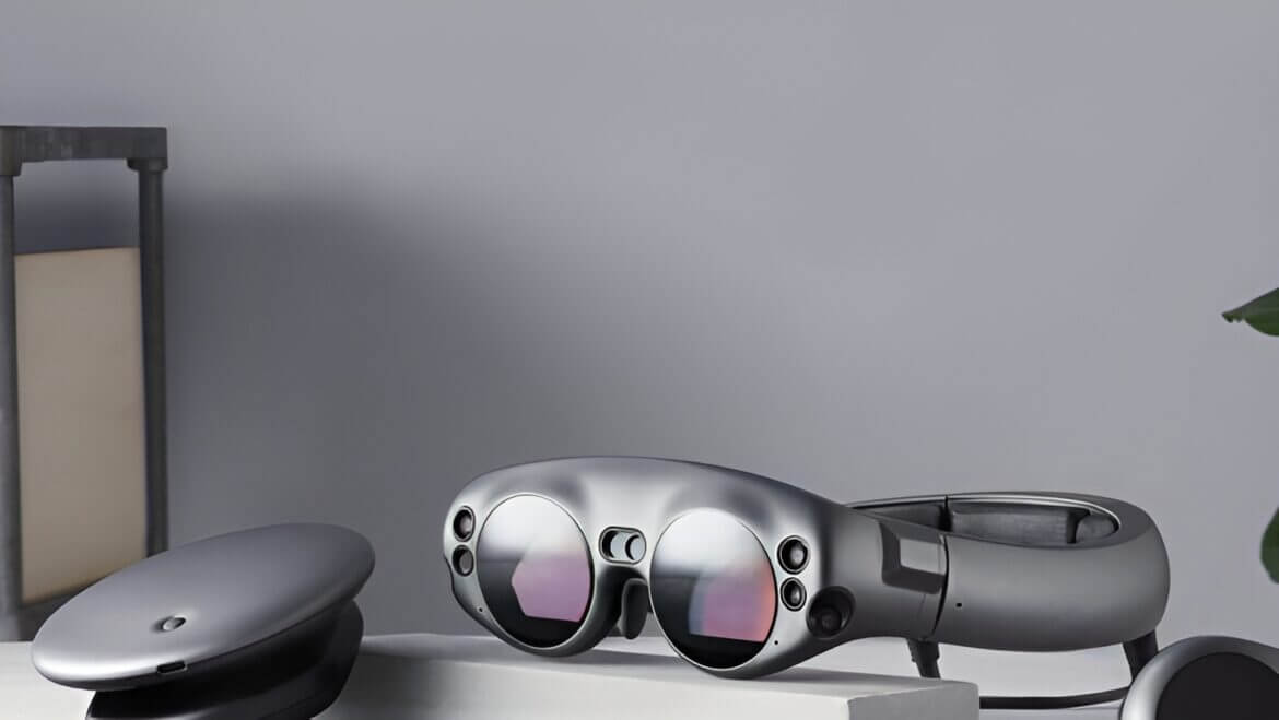 HyperSense Smart Glasses